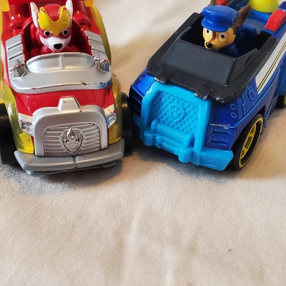 Small Racer Cars - Picture 2 of 4